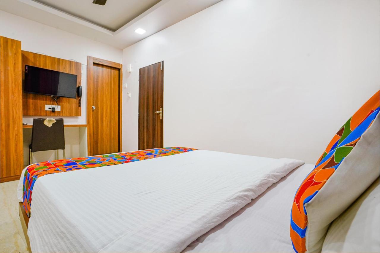 Fabexpress Diamond - Nr Bkc Hotel มุมไบ ภายนอก รูปภาพ